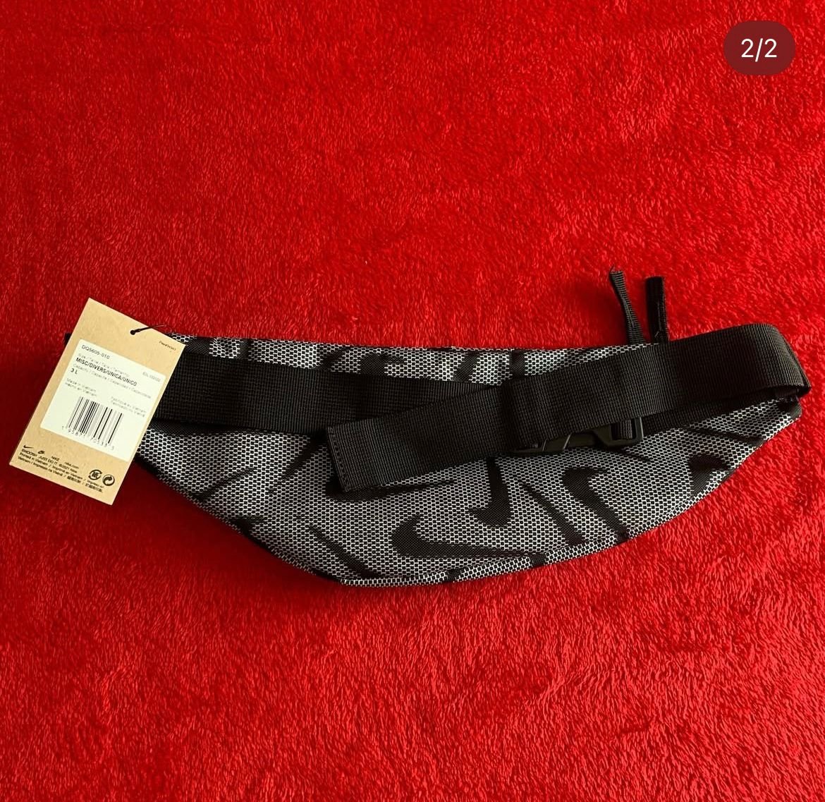 Banano Nike Heritage Negro